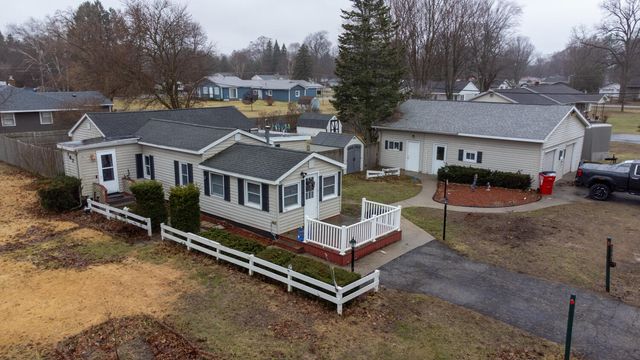 167 S Division Street, Hesperia Vlg, MI 49421