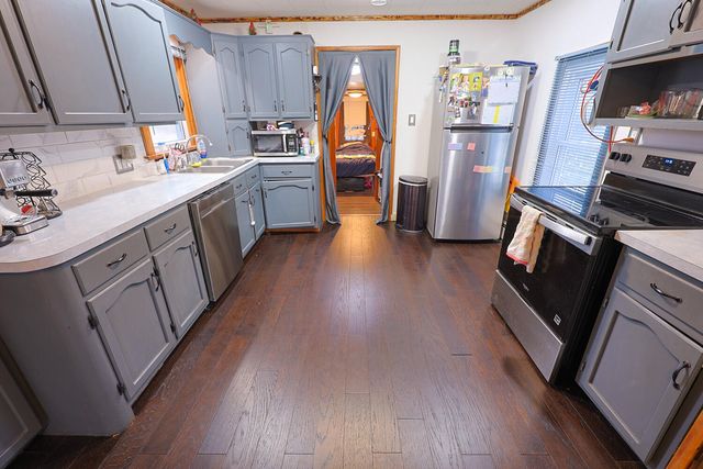 167 S Division Street, Hesperia Vlg, MI 49421