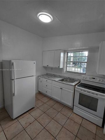 7051 NW 21st Ave, Miami, FL 33147