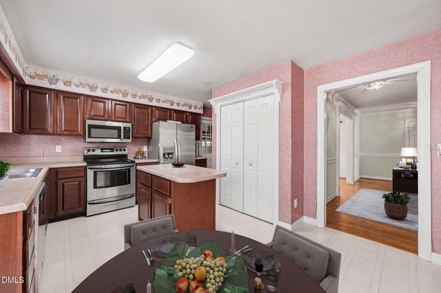 104 Light Falls Drive, Wake Forest, NC 27587