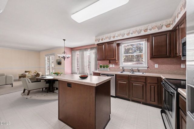 104 Light Falls Drive, Wake Forest, NC 27587
