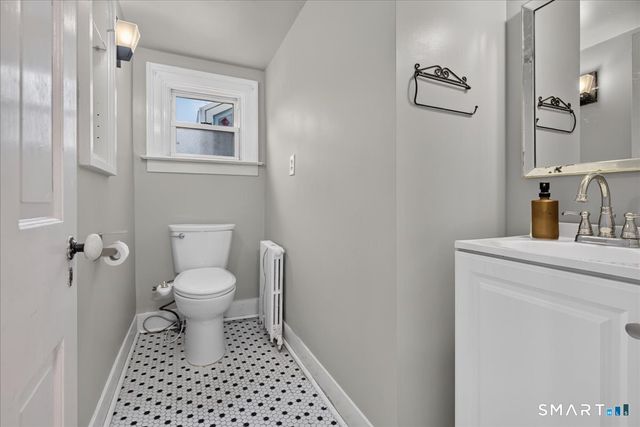 512 Quinnipiac Avenue, North Haven, CT 06473