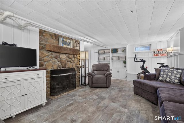 512 Quinnipiac Avenue, North Haven, CT 06473