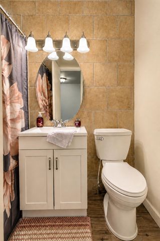 321 Hoffman Court, Crown Point, IN 46307