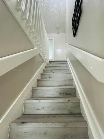 13890 SW 64th St, Miami, FL 33183