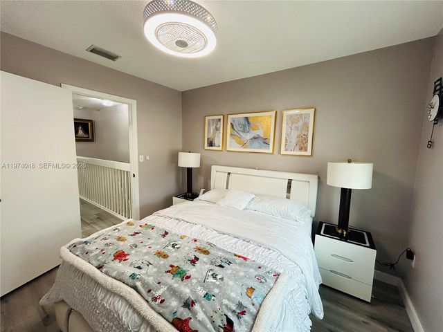 13890 SW 64th St, Miami, FL 33183