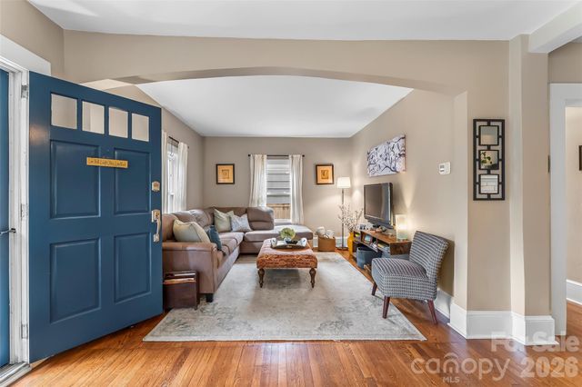 96 Longview Road, Asheville, NC 28806