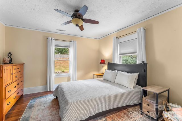 96 Longview Road, Asheville, NC 28806