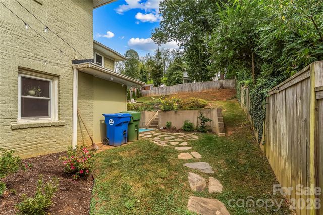 96 Longview Road, Asheville, NC 28806