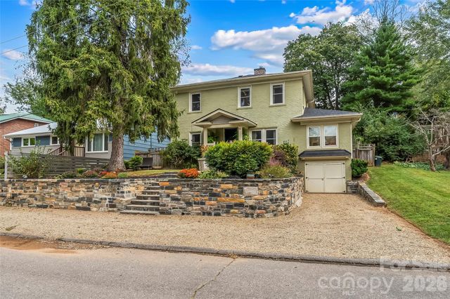 96 Longview Road, Asheville, NC 28806
