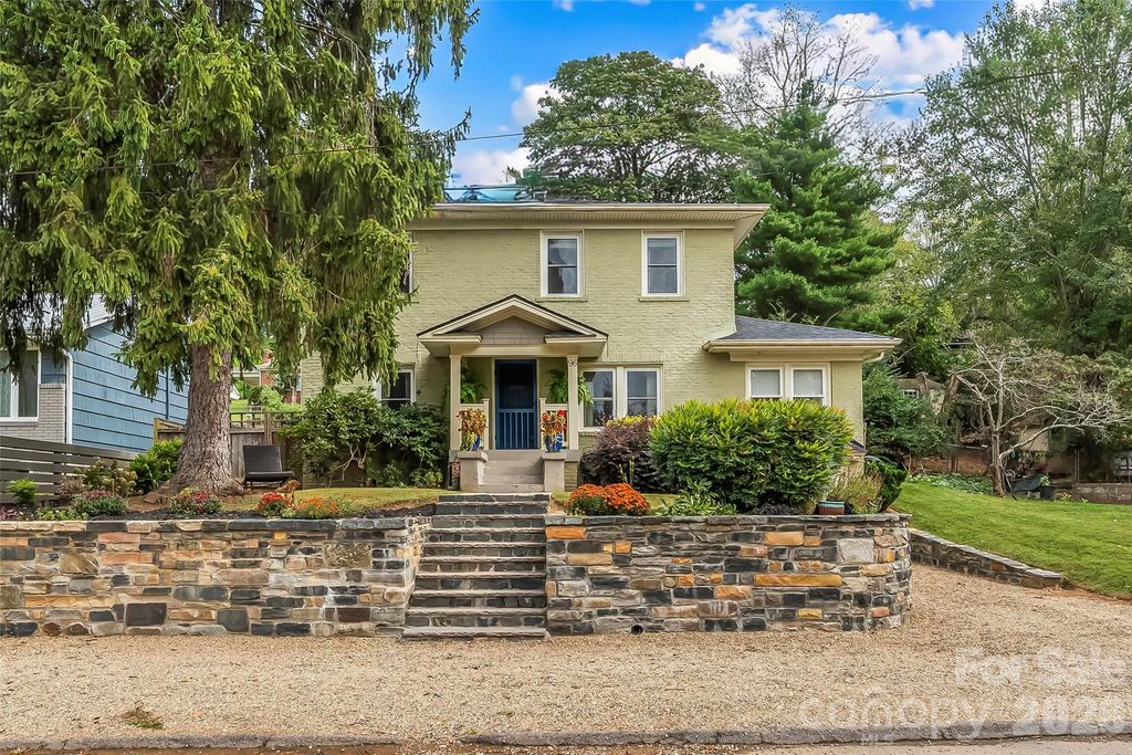96 Longview Road, Asheville, NC 28806