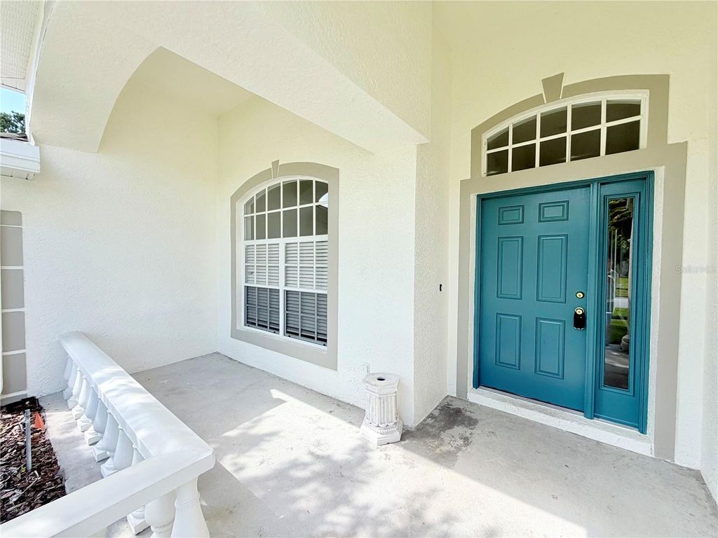 Image 4 of property listing at 14606 CORAL BERRY DRIVE, Tampa, FL 33626