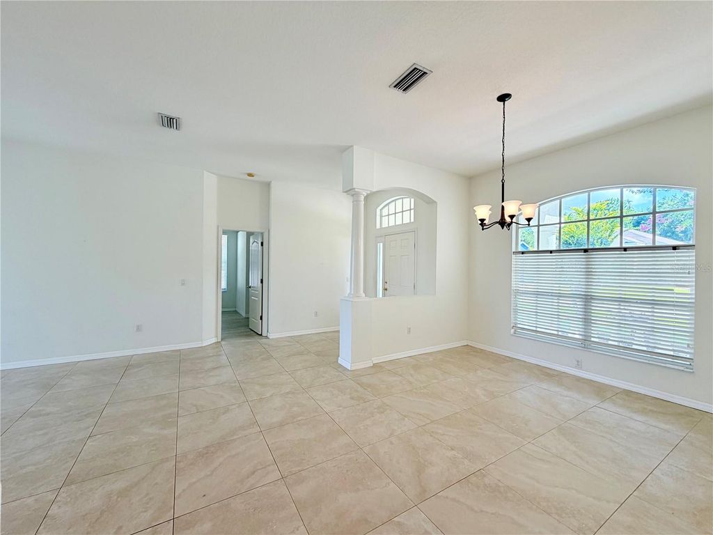 Image 36 of property listing at 14606 CORAL BERRY DRIVE, Tampa, FL 33626