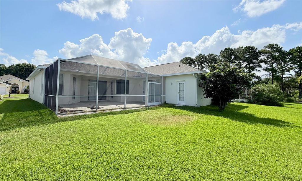 Image 5 of property listing at 14606 CORAL BERRY DRIVE, Tampa, FL 33626