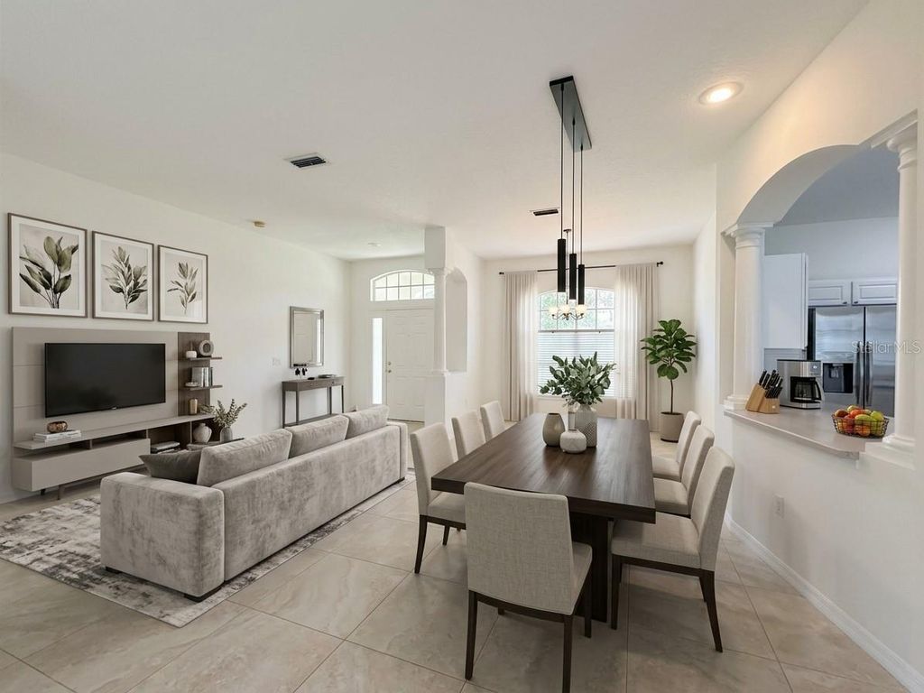 Image 7 of property listing at 14606 CORAL BERRY DRIVE, Tampa, FL 33626