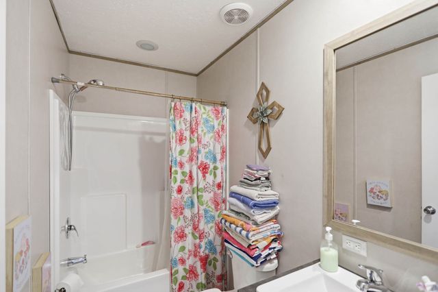 1411 Union Hill Rd, Goodlettsville, TN 37072