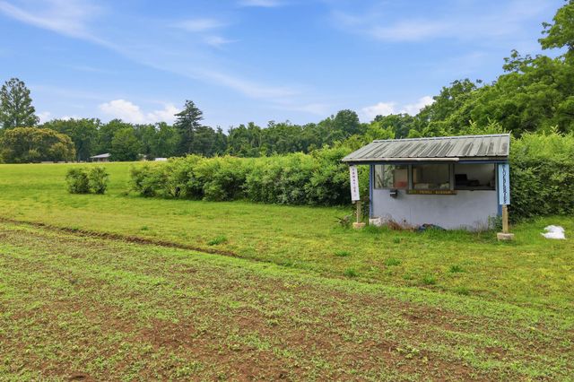 1411 Union Hill Rd, Goodlettsville, TN 37072