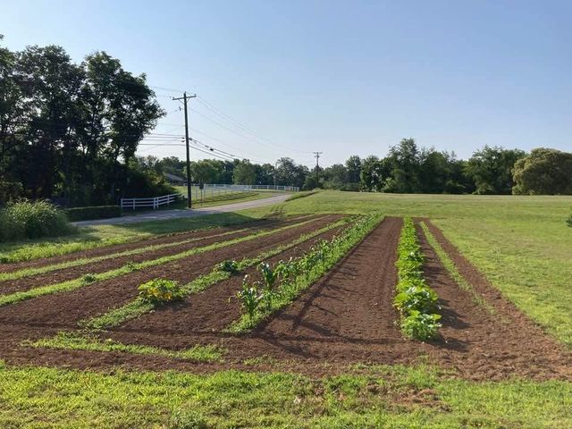 1411 Union Hill Rd, Goodlettsville, TN 37072