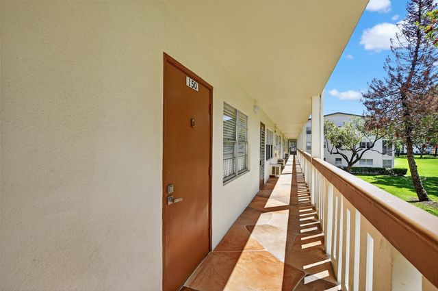 150 Mansfield D 150, Boca Raton, FL 33434