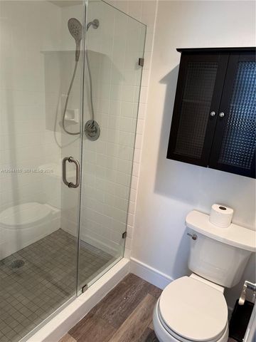 1705 Whitehall Dr 403, Davie, FL 33324