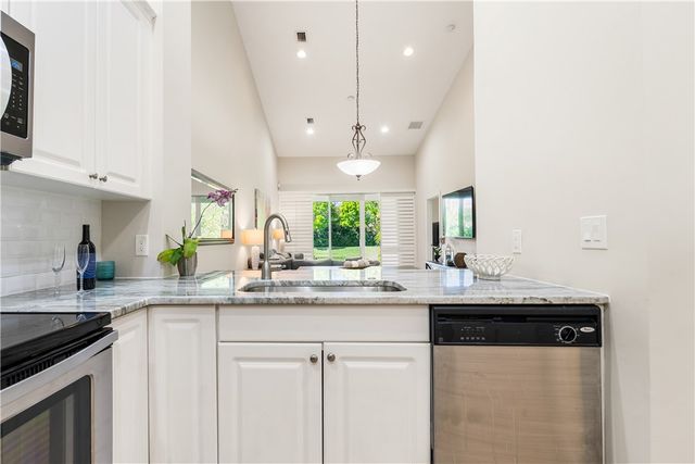 4325 Cross Court, Vero Beach, FL 32967