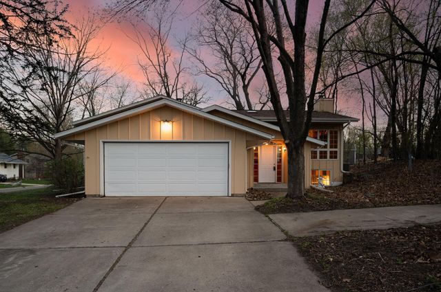 3455 Glen Oaks Avenue, White Bear Lake, MN 55110