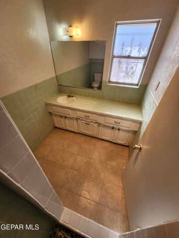 631 Mike Maros Street, Fabens, TX 79838