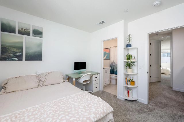 2190 Ocotillo Ln, San Diego, CA 92154