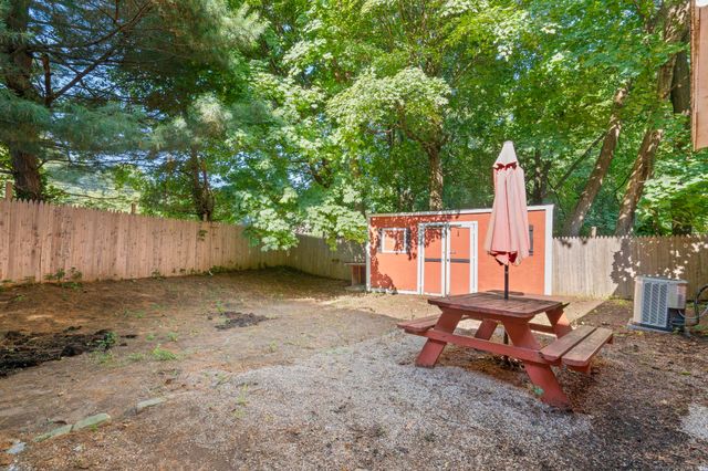 215 Maple Street, East Haven, CT 06512