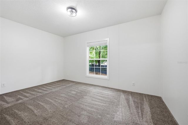 215 SW ALPINE PLACE, High Springs, FL 32643