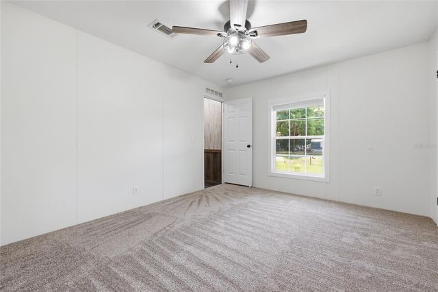 215 SW ALPINE PLACE, High Springs, FL 32643