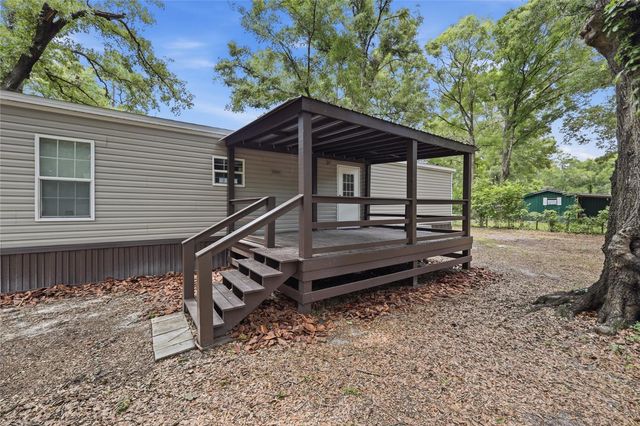 215 SW ALPINE PLACE, High Springs, FL 32643