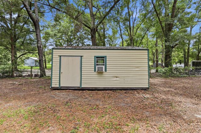 215 SW ALPINE PLACE, High Springs, FL 32643