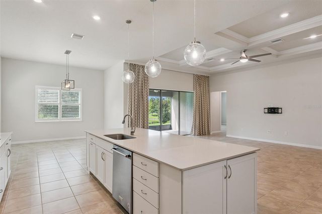 1005 MARE WAY, Oviedo, FL 32765