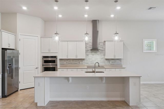 1005 MARE WAY, Oviedo, FL 32765