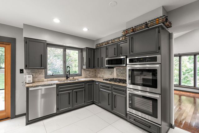 9966 Olcott Avenue, St. John, IN 46373