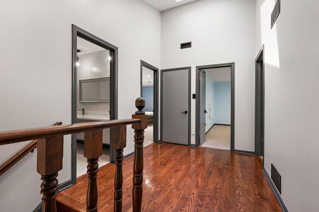 9966 Olcott Avenue, St. John, IN 46373