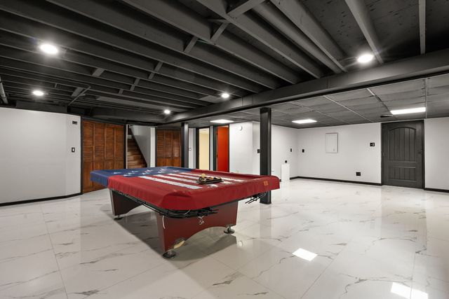 9966 Olcott Avenue, St. John, IN 46373