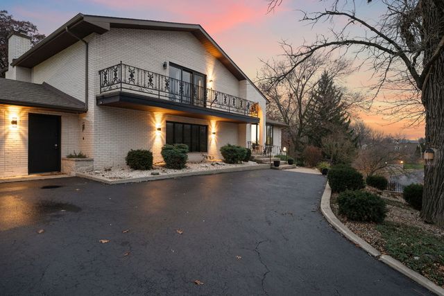 9966 Olcott Avenue, St. John, IN 46373