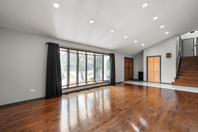 9966 Olcott Avenue, St. John, IN 46373