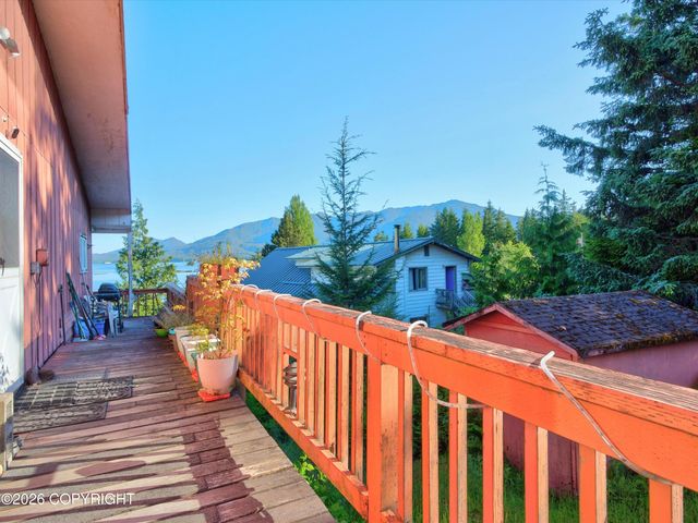 8217 N Tongass Avenue, Ketchikan, AK 99901