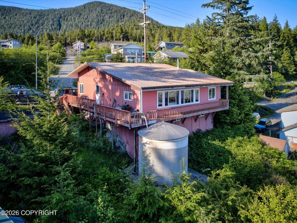 8217 N Tongass Avenue, Ketchikan, AK 99901