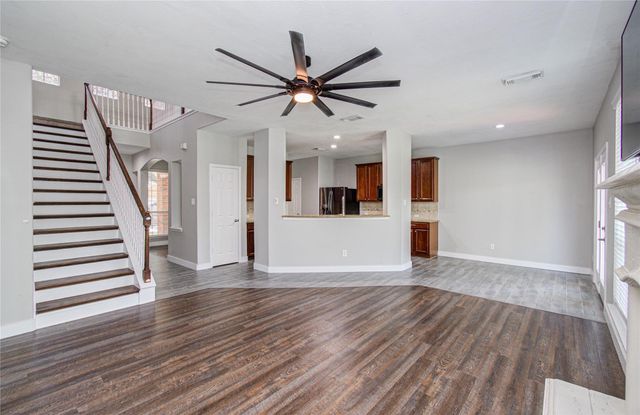 6814 Summer Bridge Lane, Spring, TX 77379