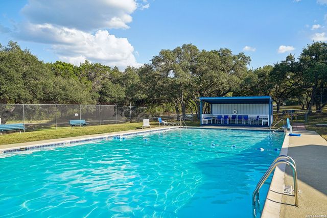 757 CANYON BND, Canyon Lake, TX 78133