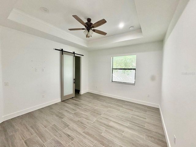 3228 W BEACH STREET, Tampa, FL 33607