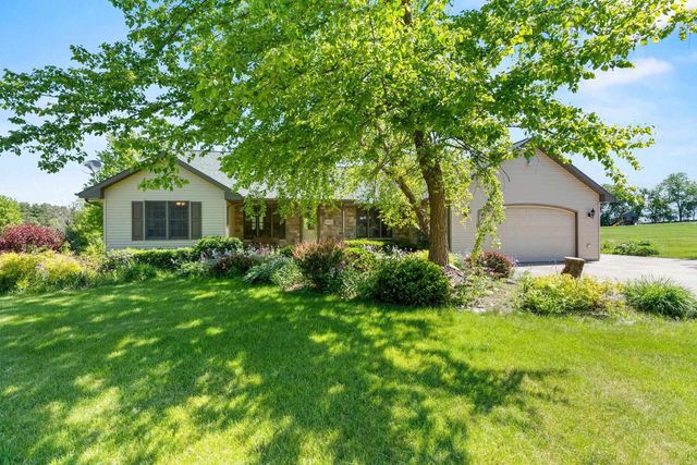 N2672 BUTTERNUT ROAD, Hortonville, WI 54944