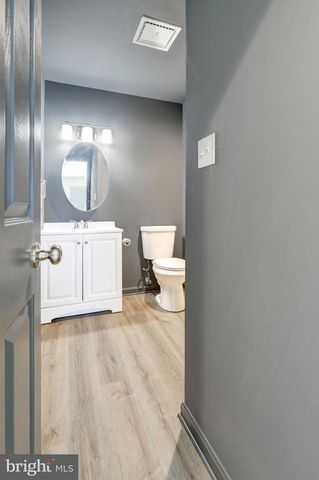 26 RIVER BEND PARK, Lancaster, PA 17602