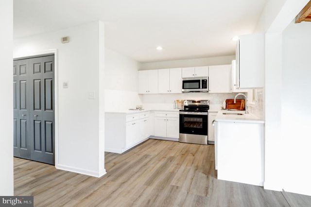 26 RIVER BEND PARK, Lancaster, PA 17602