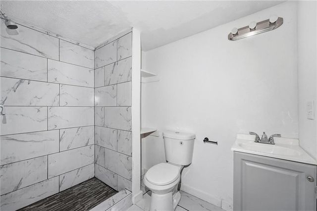 2518 S Crescent Avenue, Independence, MO 64052