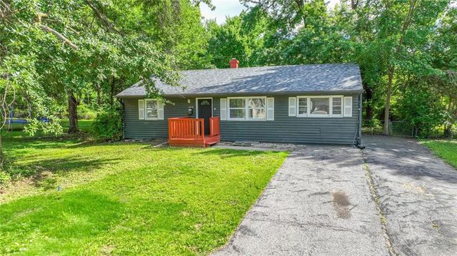 2518 S Crescent Avenue, Independence, MO 64052